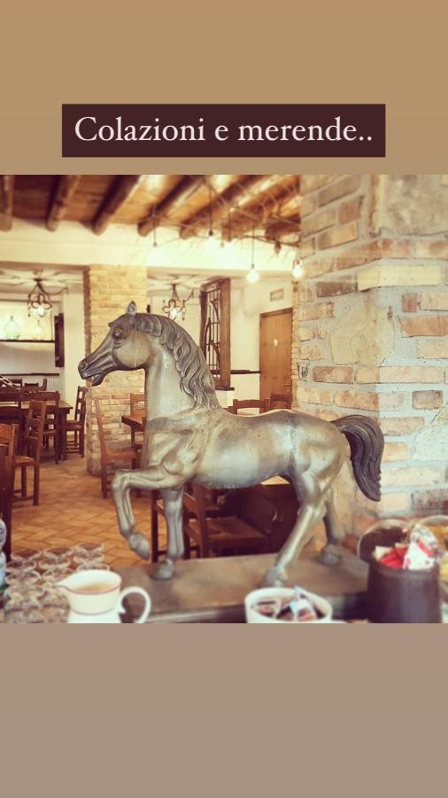 Agriturismo la Cavallina Monguzzo Esterno foto